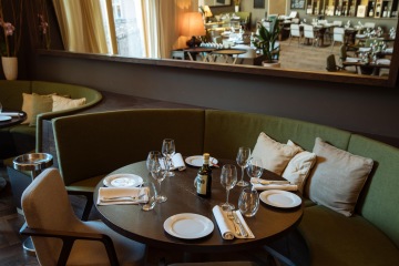 Aromi restaurant